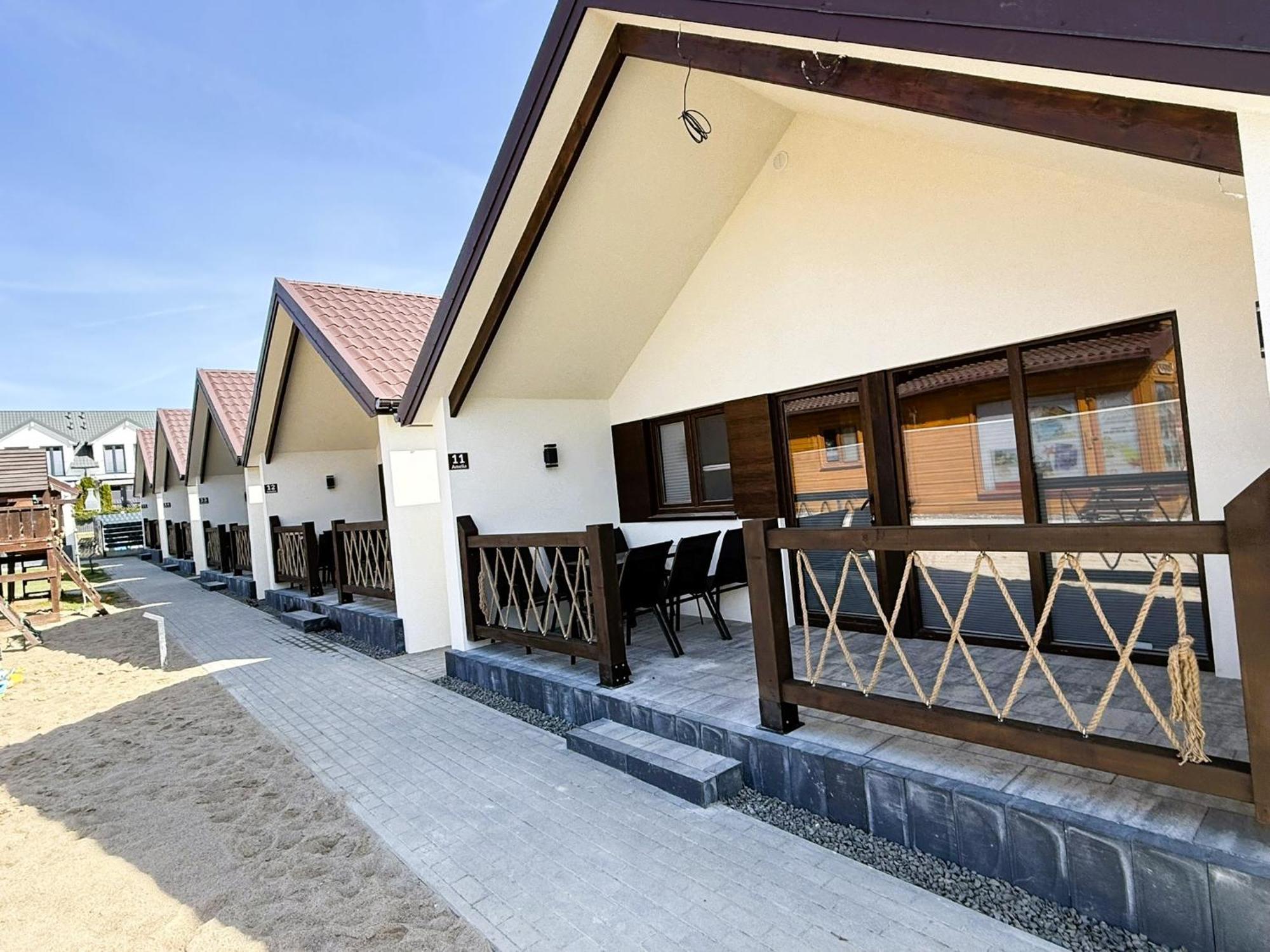 Osrodek Wczasowy Amelia Hotel Jarosławiec Buitenkant foto